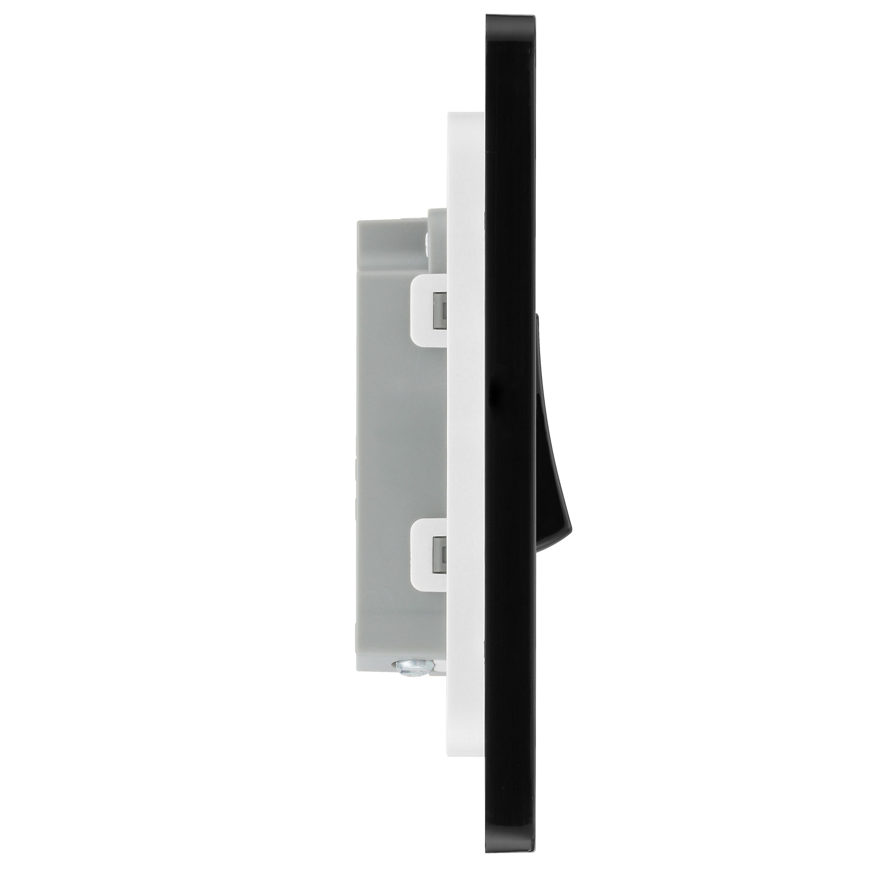 British General 20A 2 way 1 gang Single light Screwless Switch Gloss Copper effect - 6