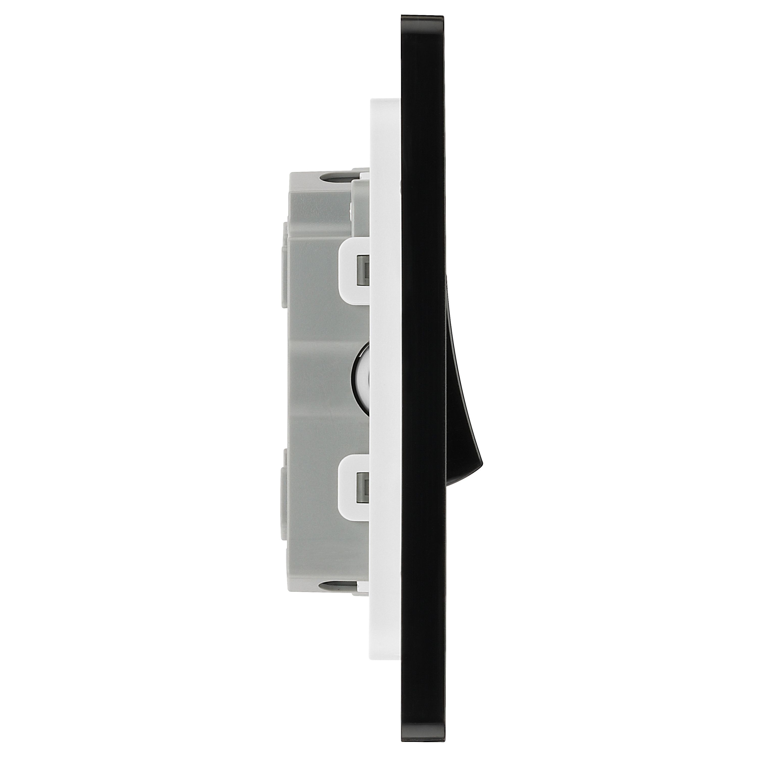 British General 20A 2 way 3 gang Triple light Screwless Switch Matt Black - 6
