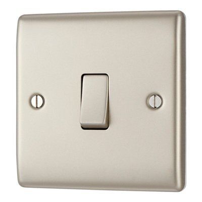 British General Cream 10A Single Intermediate switch Cream