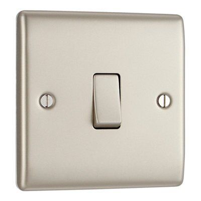 British General Cream 10A Single Intermediate switch Cream
