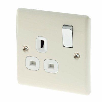 British General Cream 13A Switched Socket with White inserts