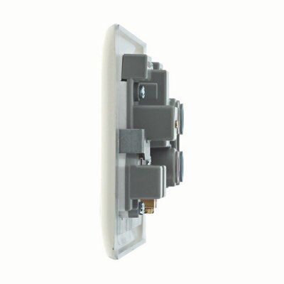 British General Cream Cooker switch & socket & White inserts