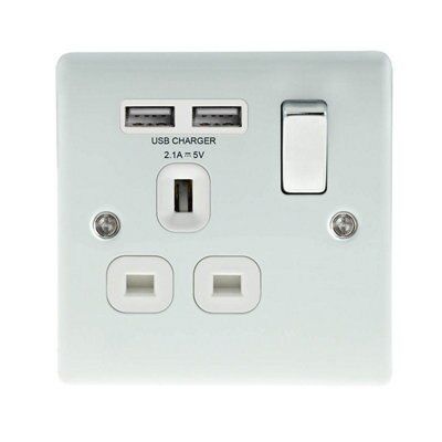 British General Ice white USB socket, 2 x 2.1A USB | DIY at B&Q