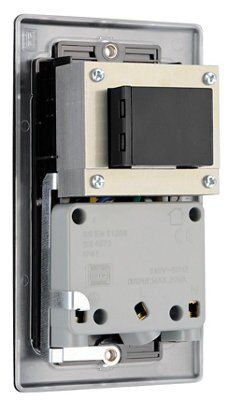 British General Raised Screwed Shaver socket Black