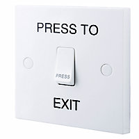 British General White 10A 1 gang Retractive switch