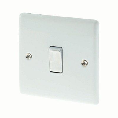 British General White 10A 2 way Switch
