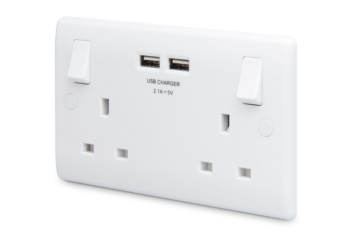 British General White Double USB socket, 2 x 2.1A USB