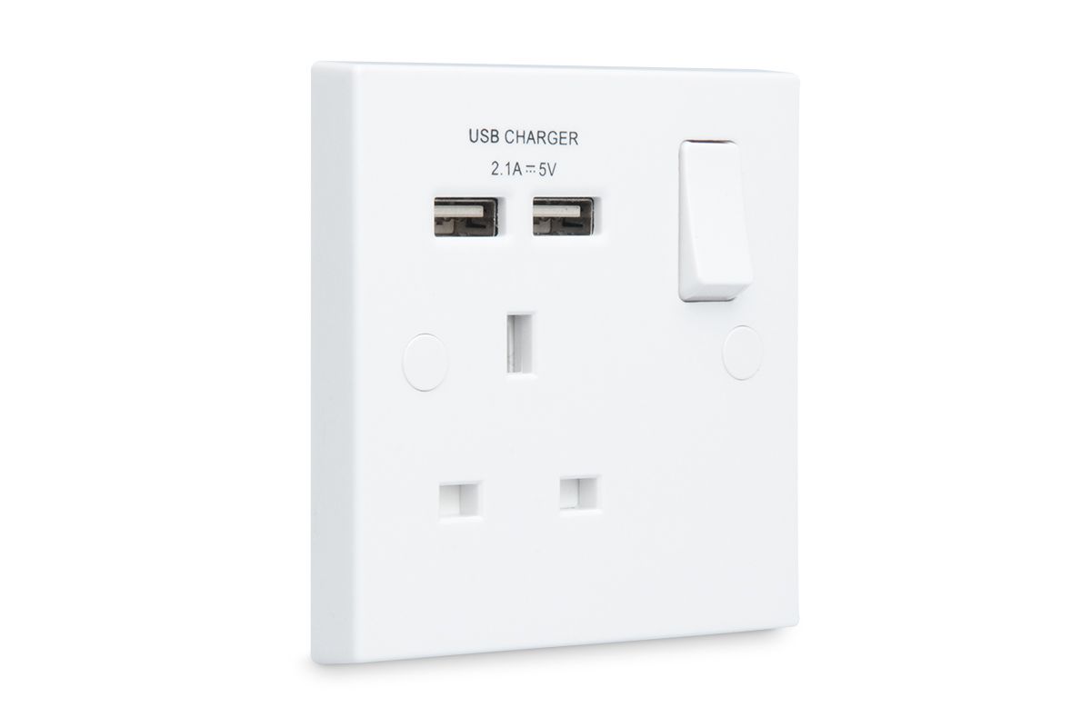British General White Single USB socket, 2 x 2.1A USB