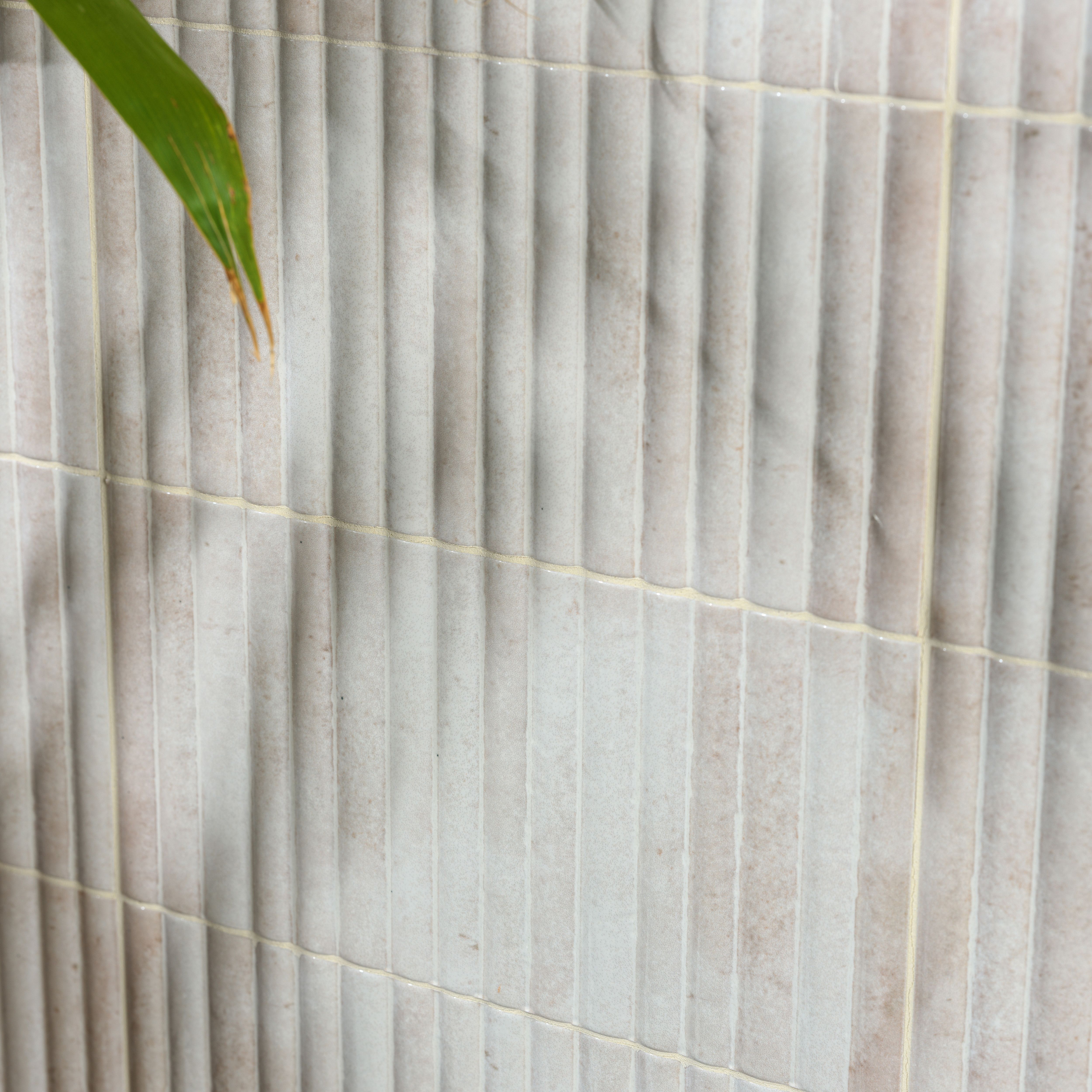 Ca’Pietra Digbeth Cream Gloss Furrow Metallic effect Embossed Ceramic Indoor Wall tile, Pack of 20, (L)300mm (W)150mm