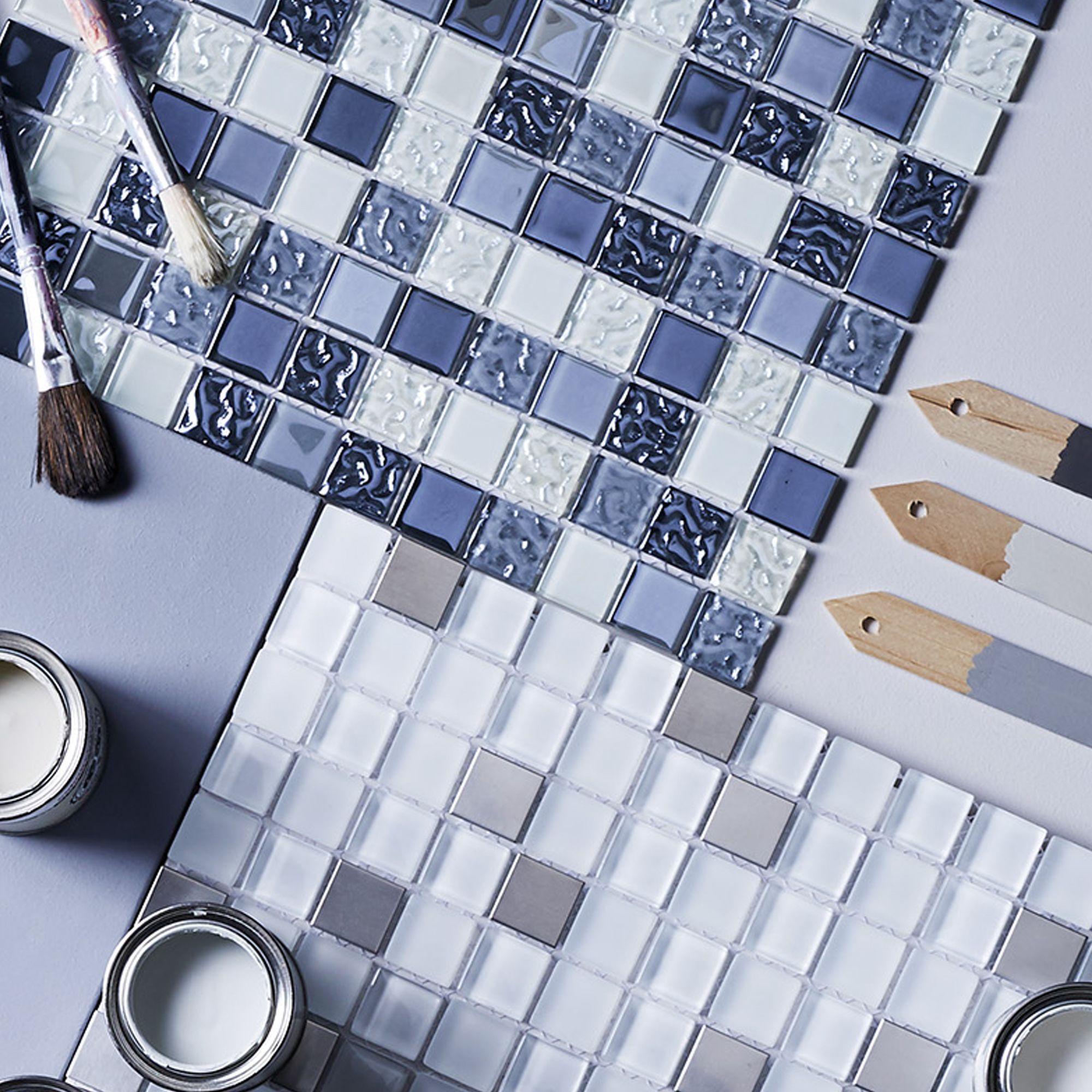 Calabria Grey & white Gloss Glass effect Mosaic Glass Mosaic tile - 5