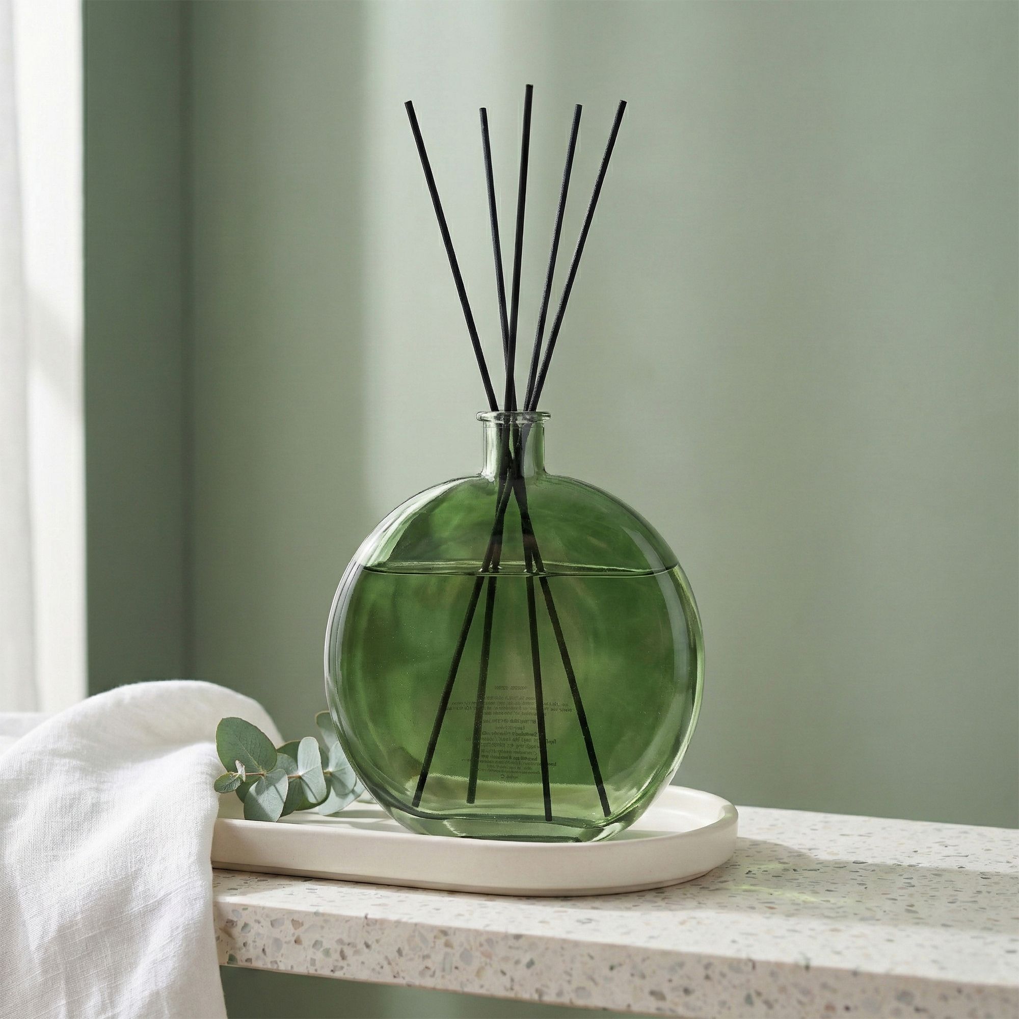 Eucalyptus &amp Sandalwood Reed diffuser