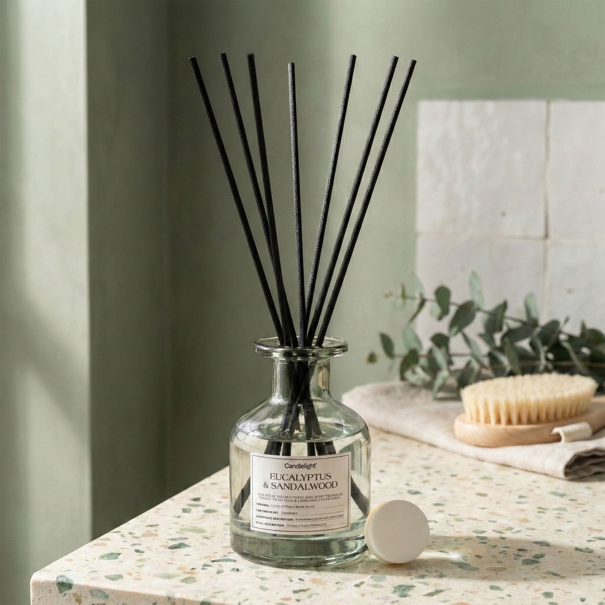 Candlelight Grey Eucalyptus & Sandalwood Reed diffuser, 100ml
