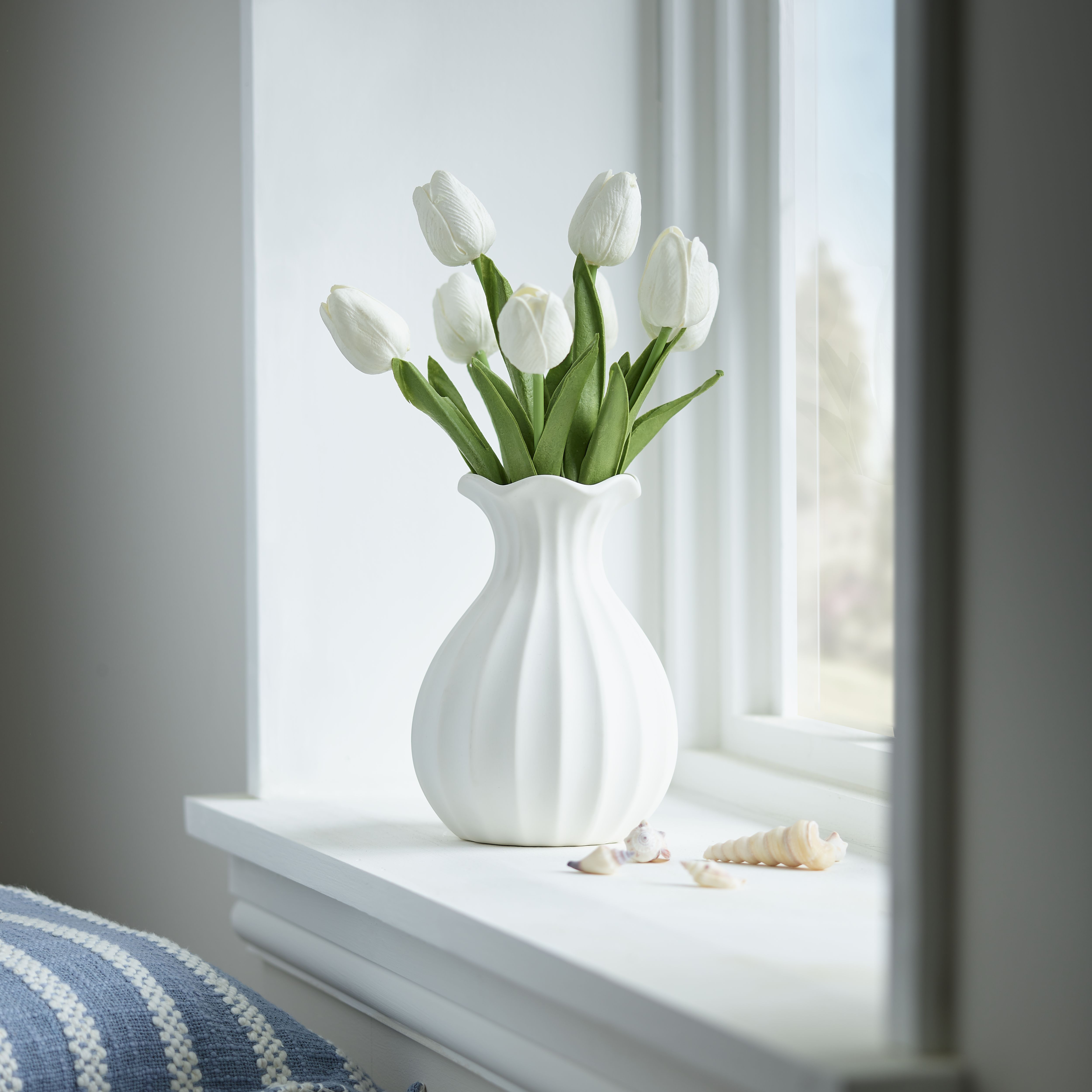 Candlelight White 33cm Tulip Artificial floral arrangement in White Ceramic Vase