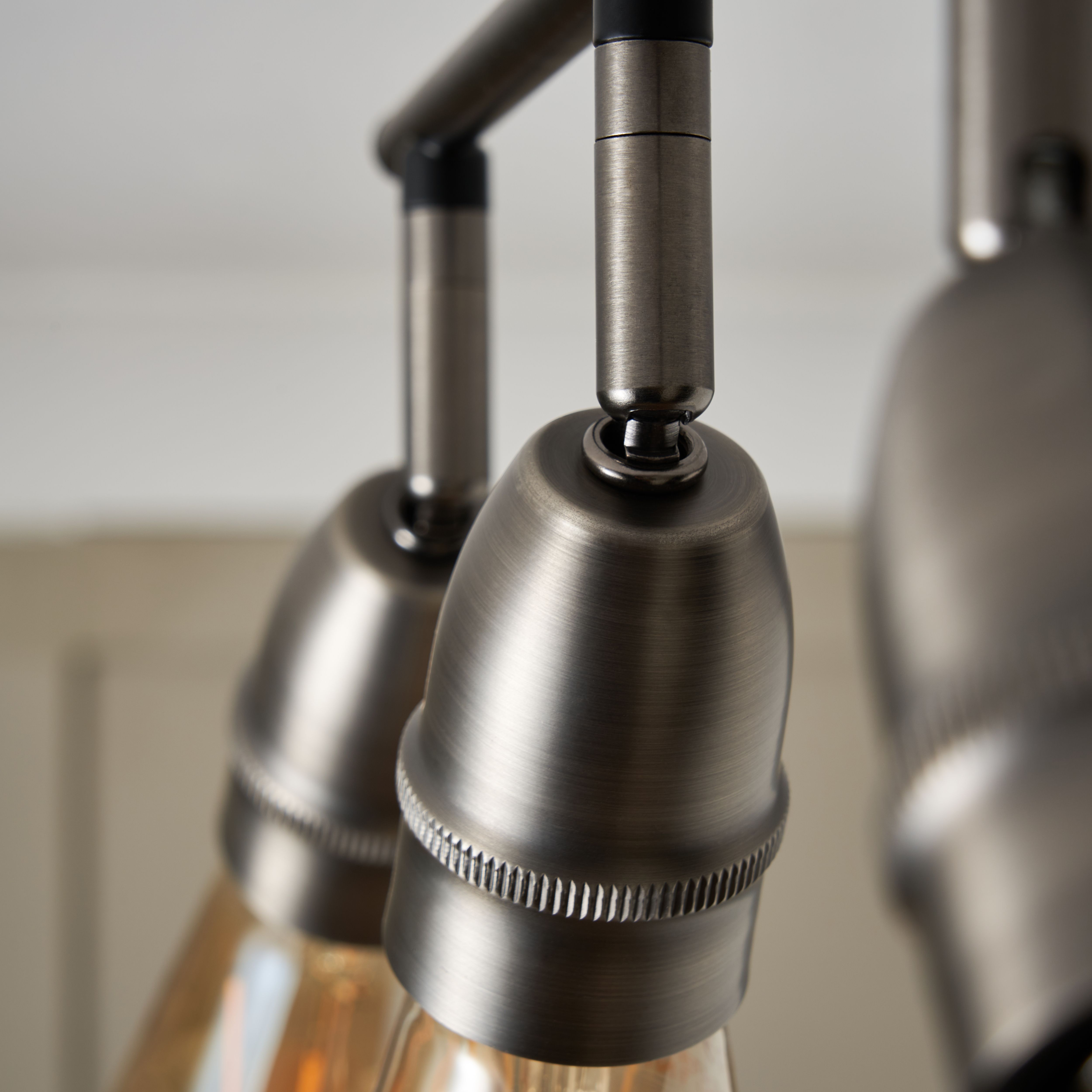 Catalyst Matt Pewter & black Gunmetal effect 4 Light Spotlight bar
