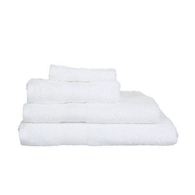 Catherine Lansfield Plain White Bath towel