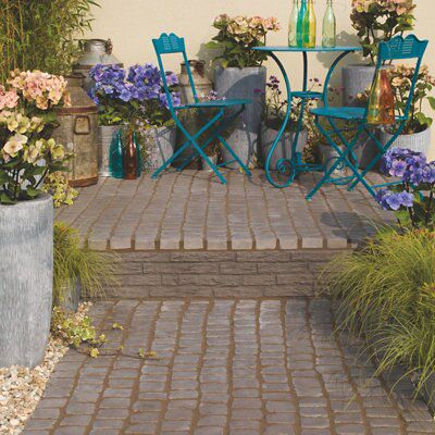 Charcoal Carpet stone 14.9m², Pack of 30