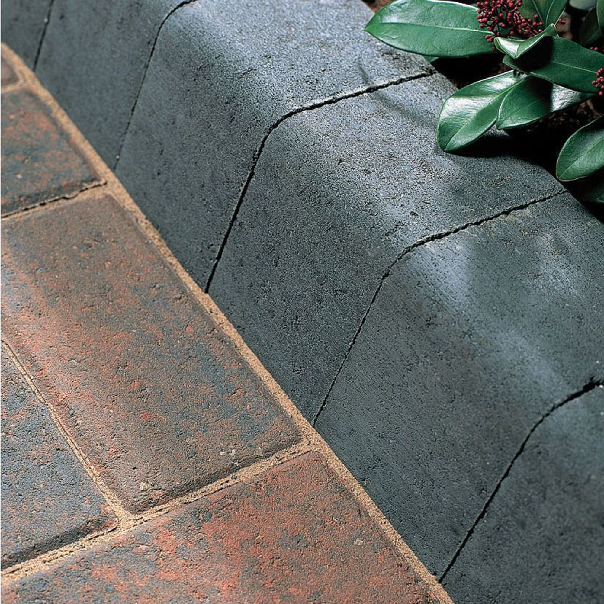 Charcon Charcoal Block kerb (L)200mm (W)100mm (T)125mm, Pack of 192