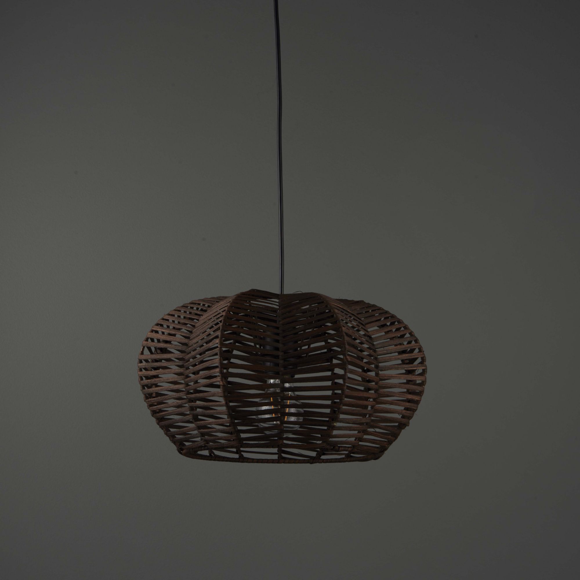 Chevra Pendant Matt Rattan & steel Brown Ceiling light