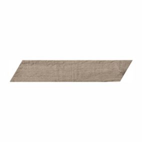 Chevron Natural Matt Oak effect Porcelain Wall & floor Tile Sample
