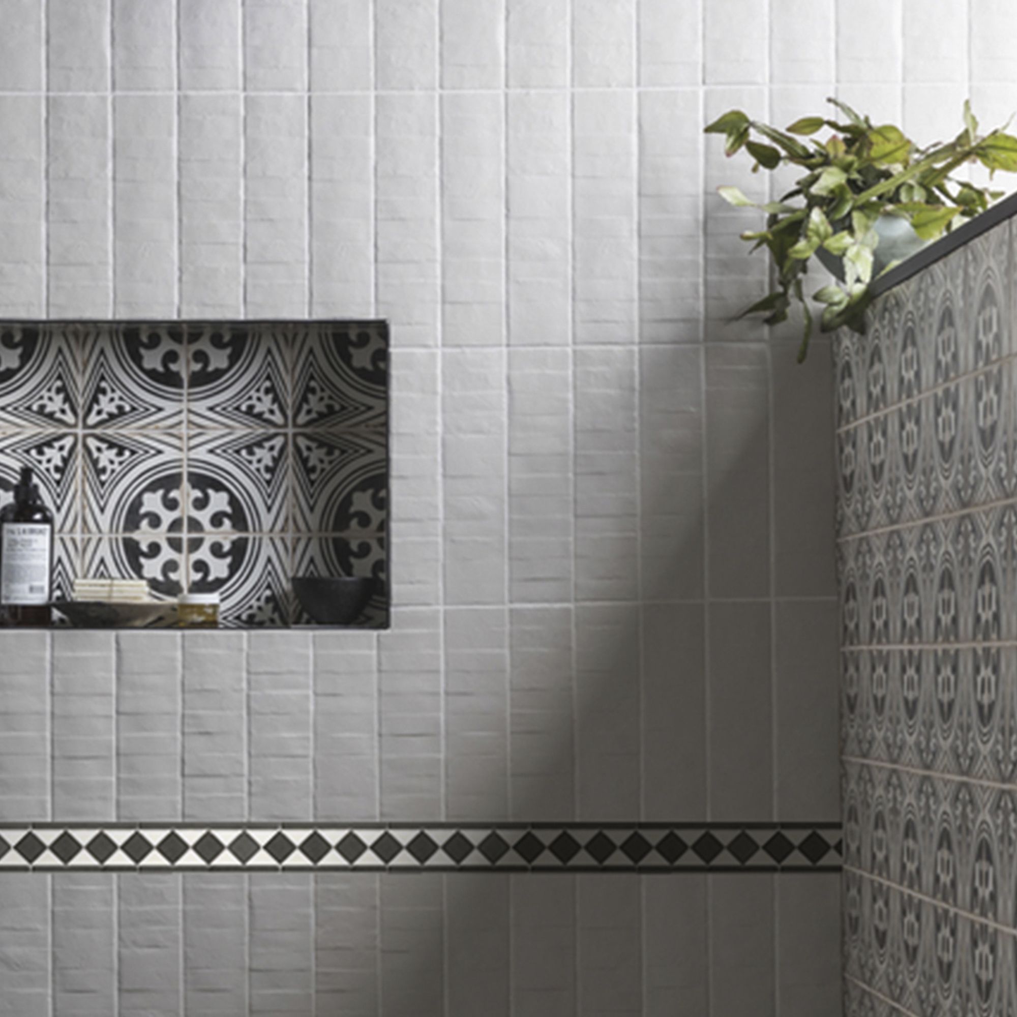 Chikago Black & white Natural stone Border tile - 4