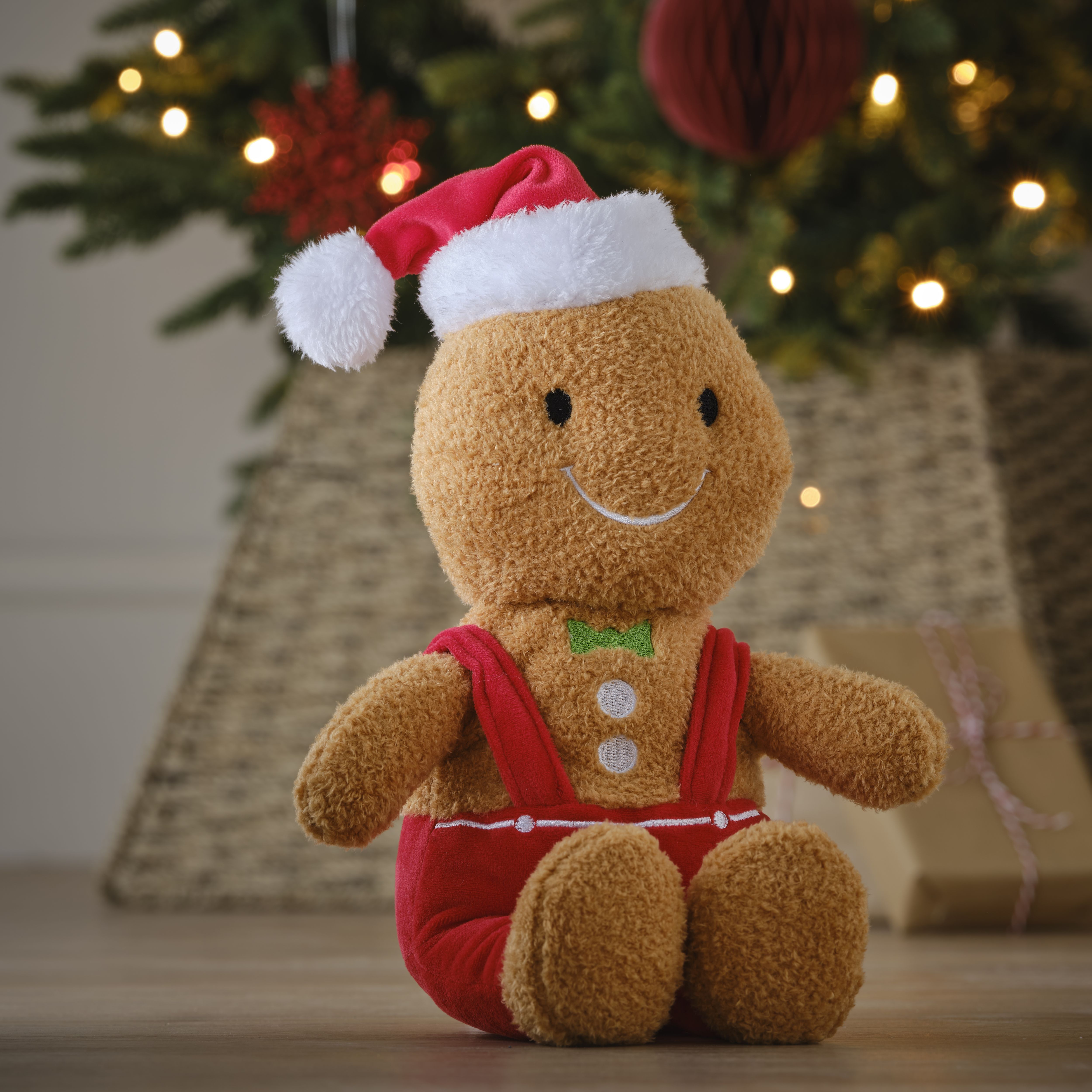 Christmas gingerbread man Plush toy DIY at B Q