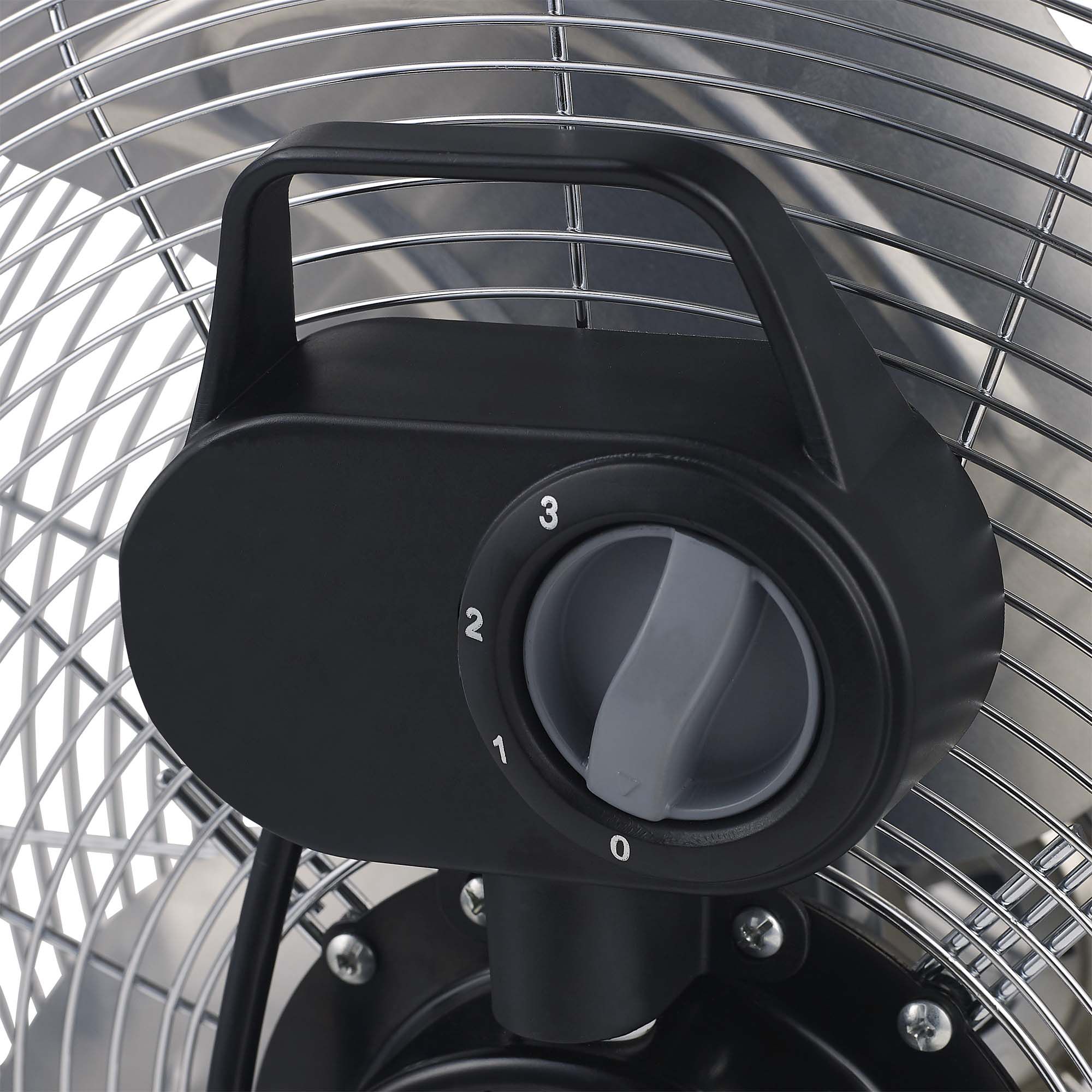 Chrome effect 18" 99.8W Floor fan