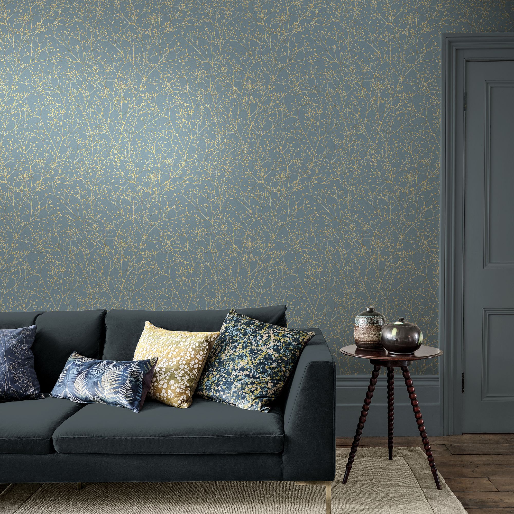 Clarissa Hulse Gypsophila Airforce Blue & Gold effect Smooth Wallpaper