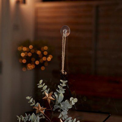 thumbnail image 2 of CAXUSD 200pcs Sucker Design Light Clips For Hanging Christmas Lights Outdoor And Cables Easy Installation Hooks For Holiday Decor And Versatile Use 2 of 10