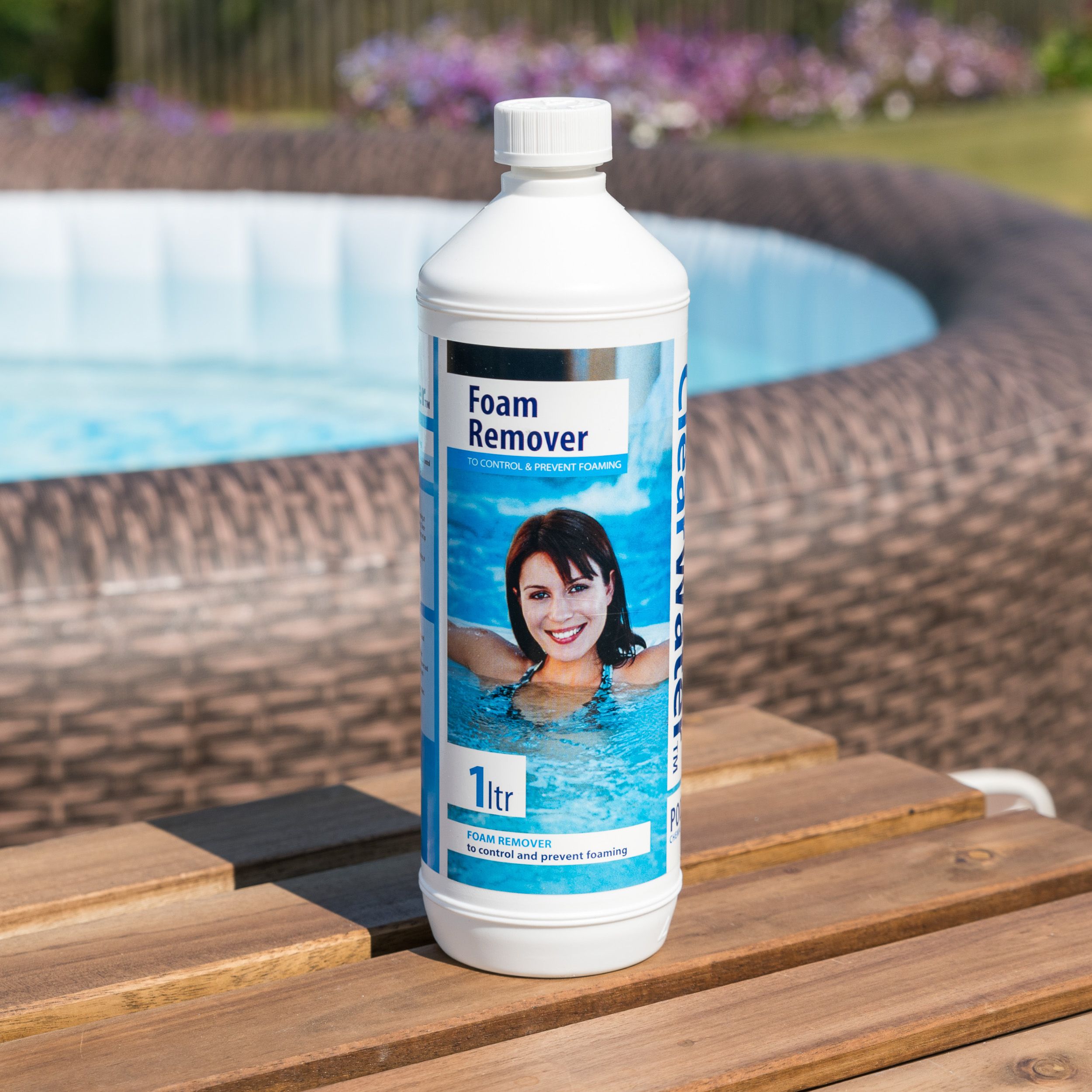 Clearwater Pool & spa Foam remover 1L