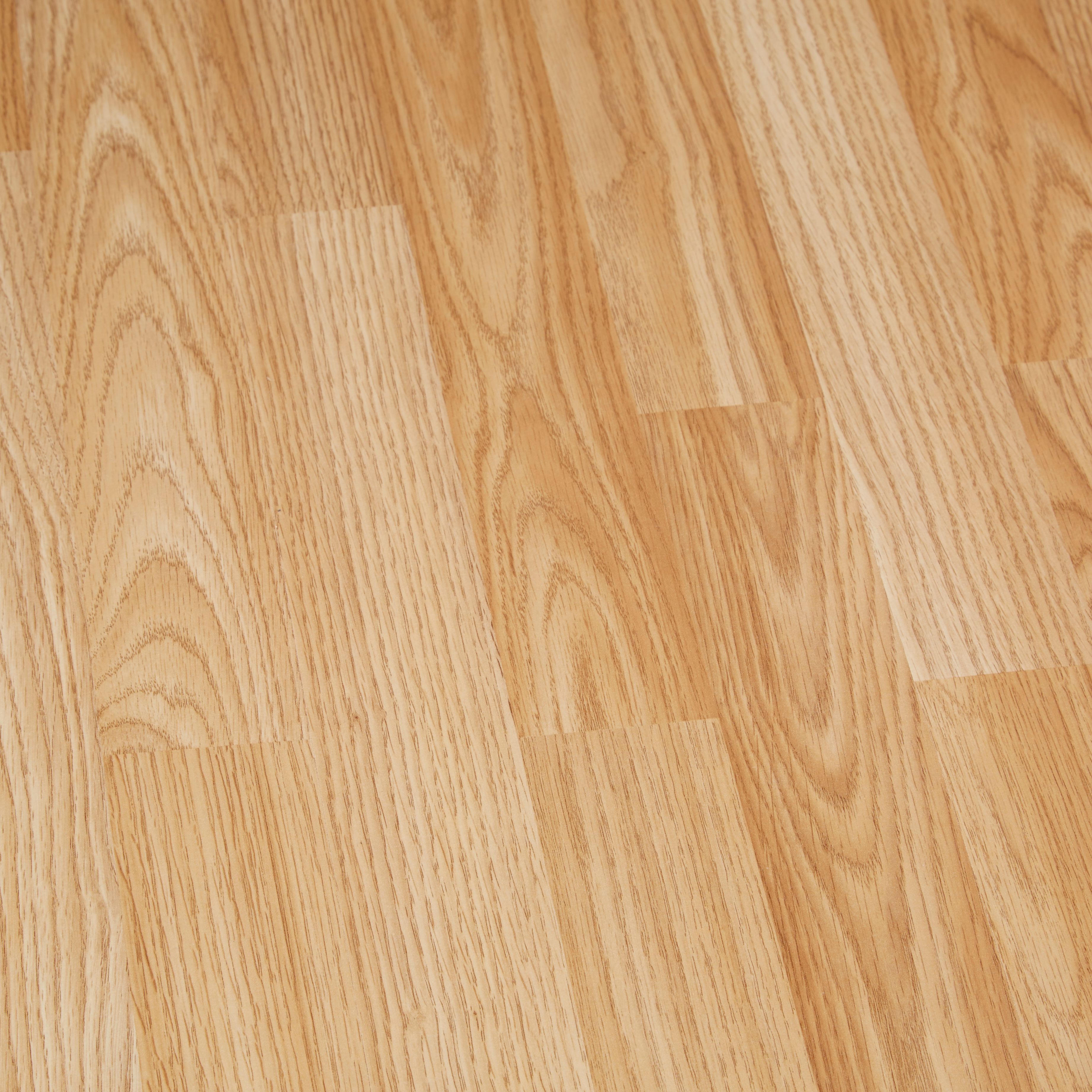 3-Strip Colours Oak effect Laminate Flooring 12 Pack - 4