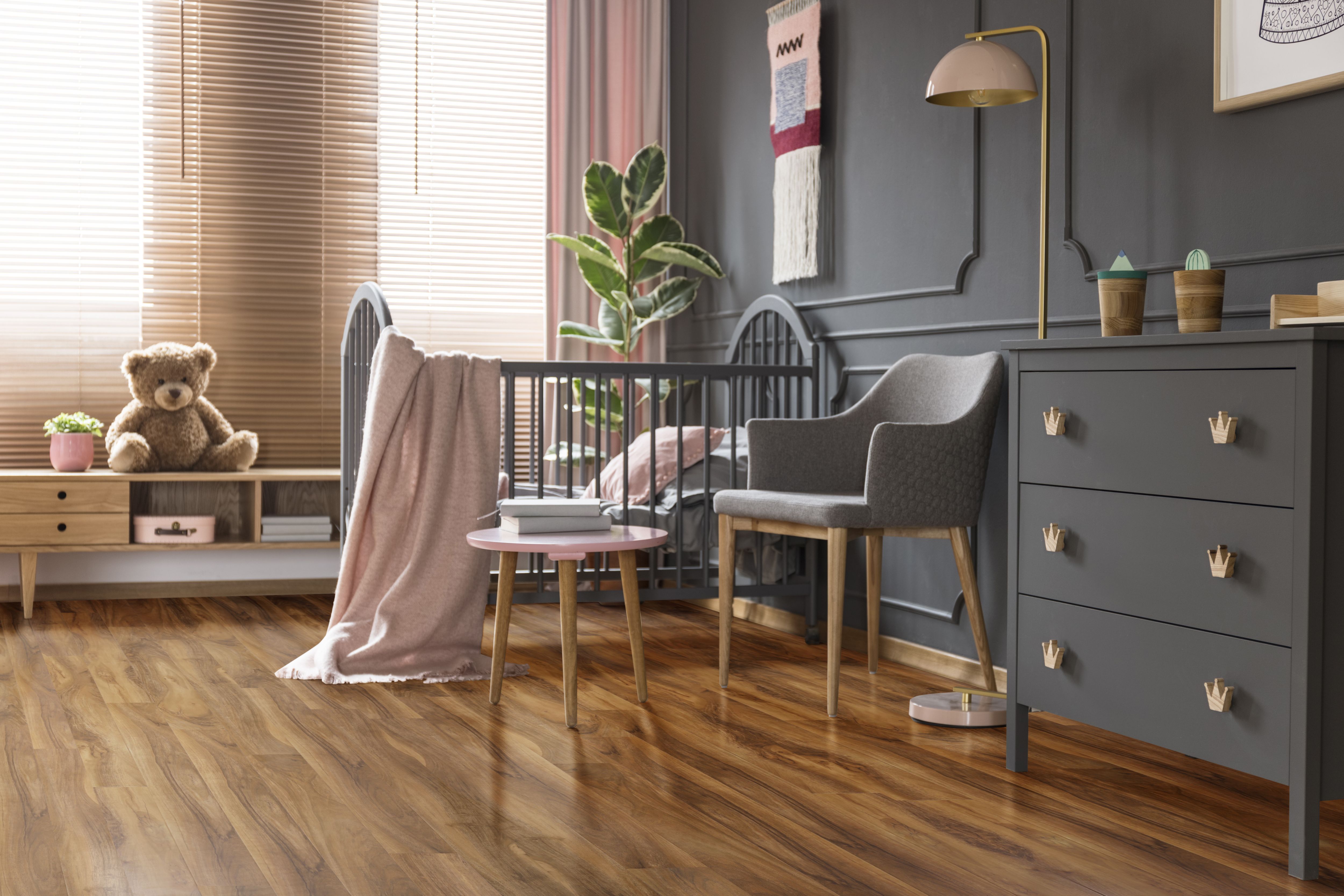 Colours Dolce Natural Walnut Effect Laminate Flooring, 1.19m² Pack Of 7 ...