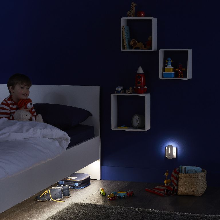 Colours Driggs Mains-powered White LED Strip light starter kit IP20 400lm (L)5m