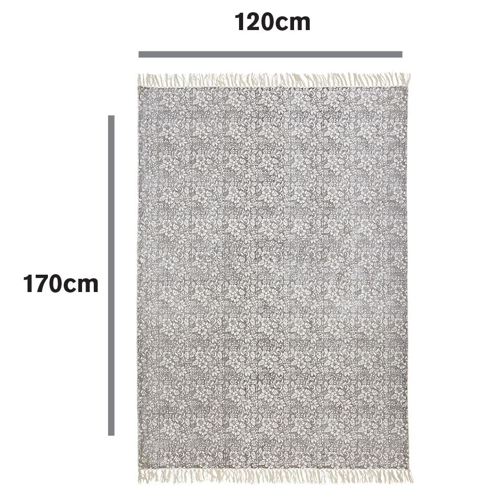 Colours Ellissya Grey Ditsy floral Medium Rug, (L)170cm x (W)120cm