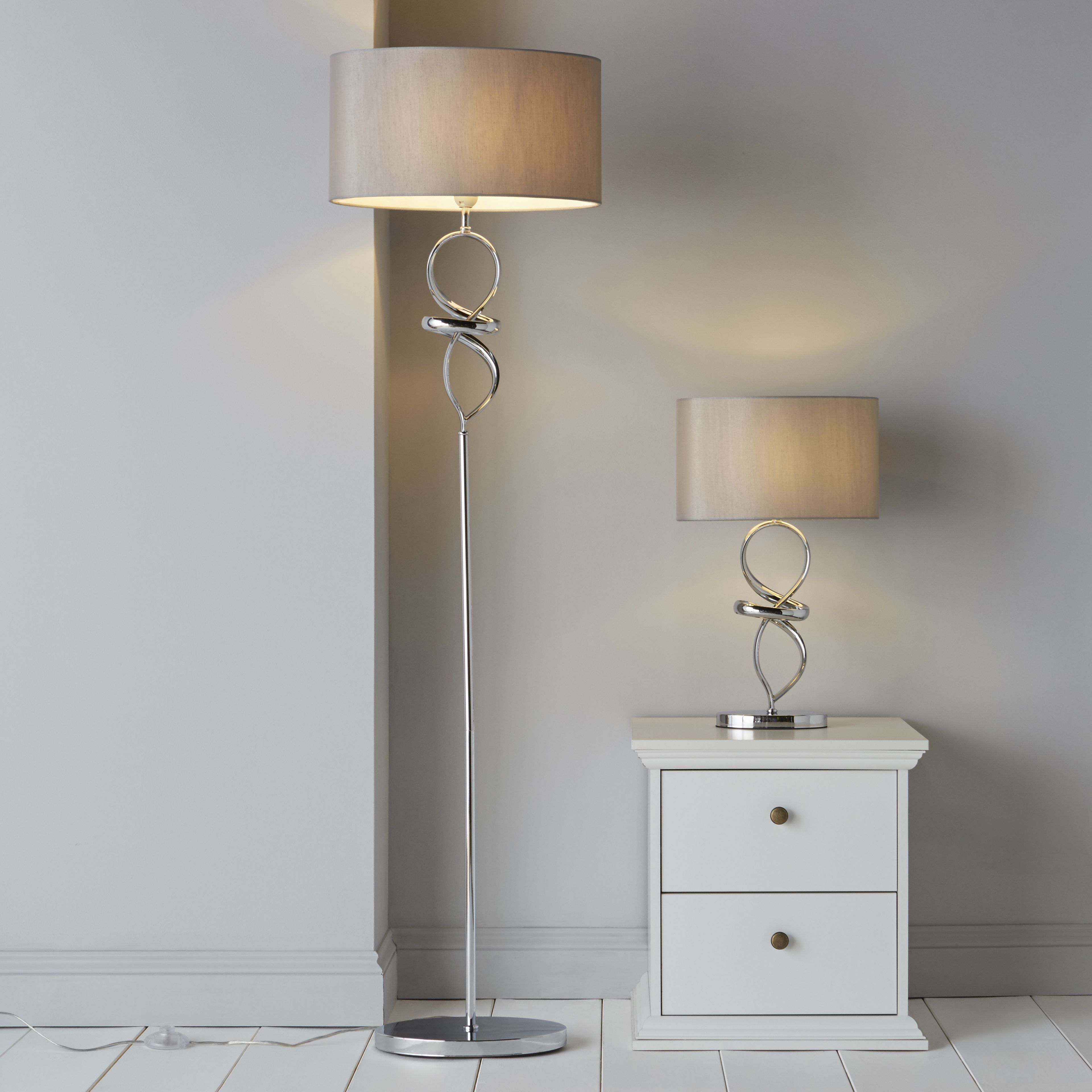 Chrome twist table deals lamp