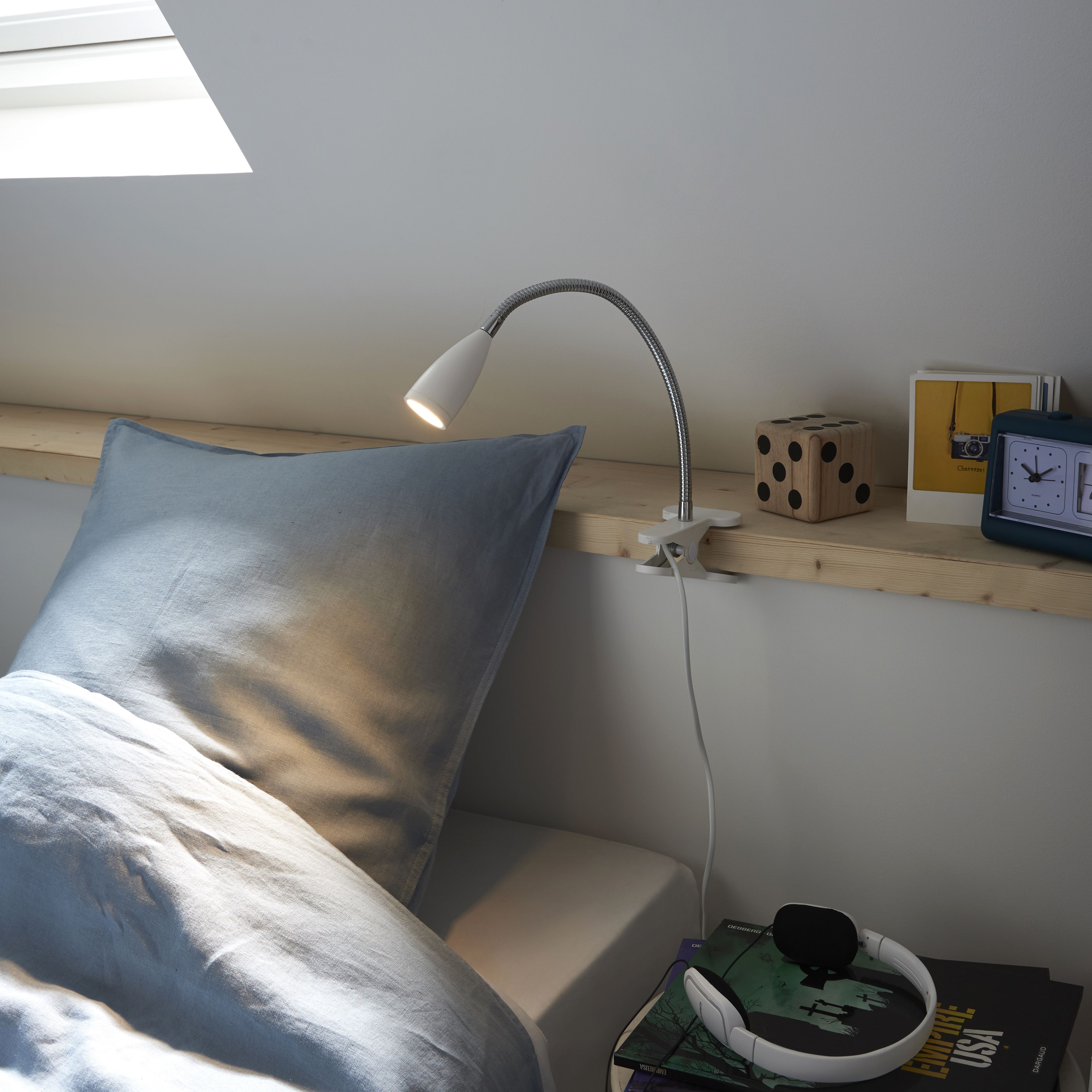 Colours Kulm Matt White Clip-on desk lamp