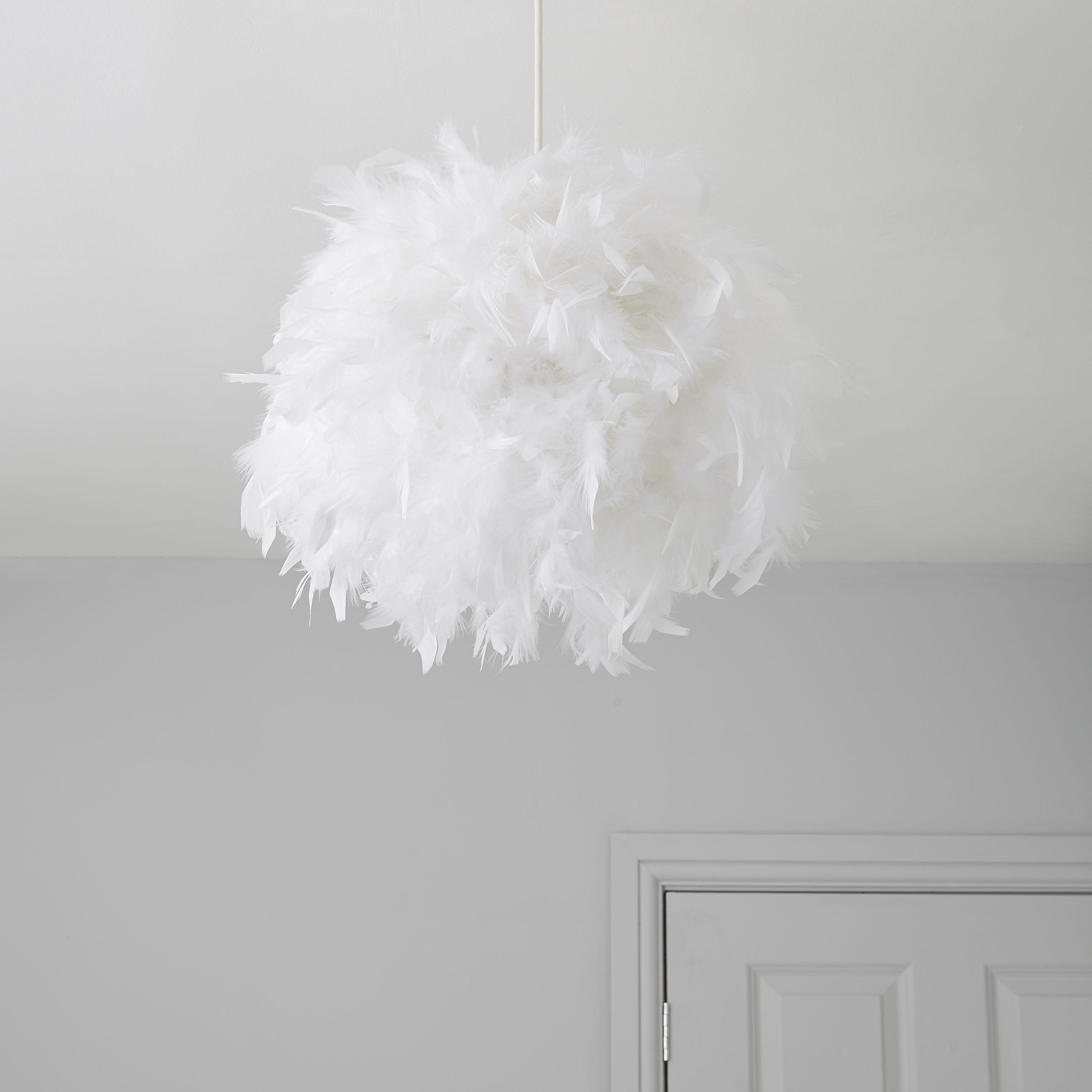 Colours Melito White Feather Ball Light Shade (D)250mm | DIY At B&Q