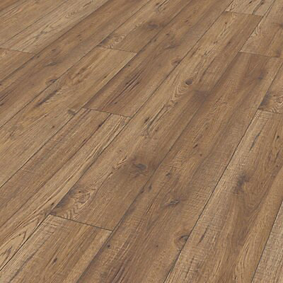 Natural Oxford Oak Effect Flooring, 10mm Laminate Flooring B Q