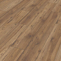 Colours Ostend Natural Oxford oak effect Laminate Flooring, 1.76m² Pack of 8