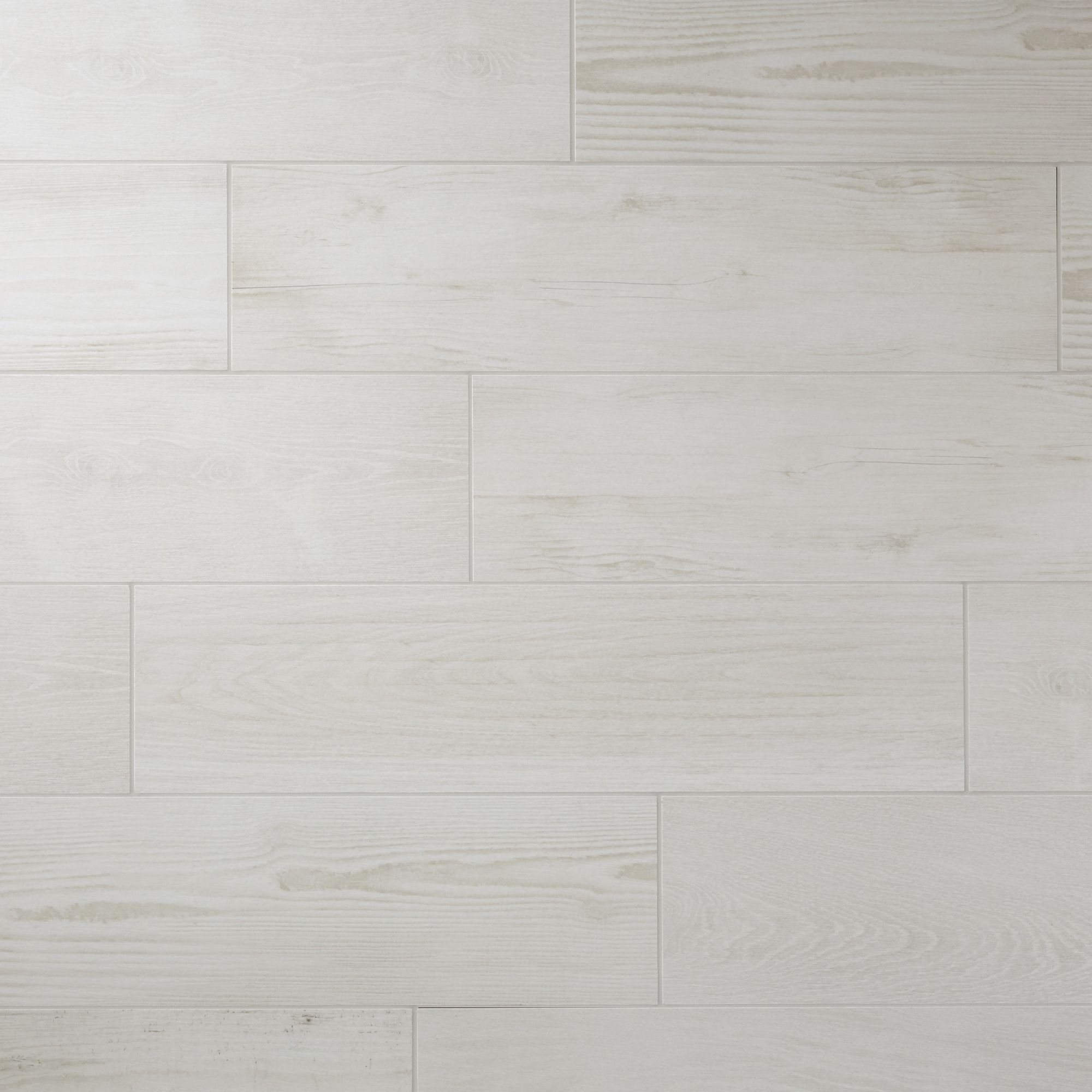 Colours Pine wood White Matt Wood effect Textured Porcelain Indoor Wall & floor Tile, (L)800mm (W)200mm, 1.28m²