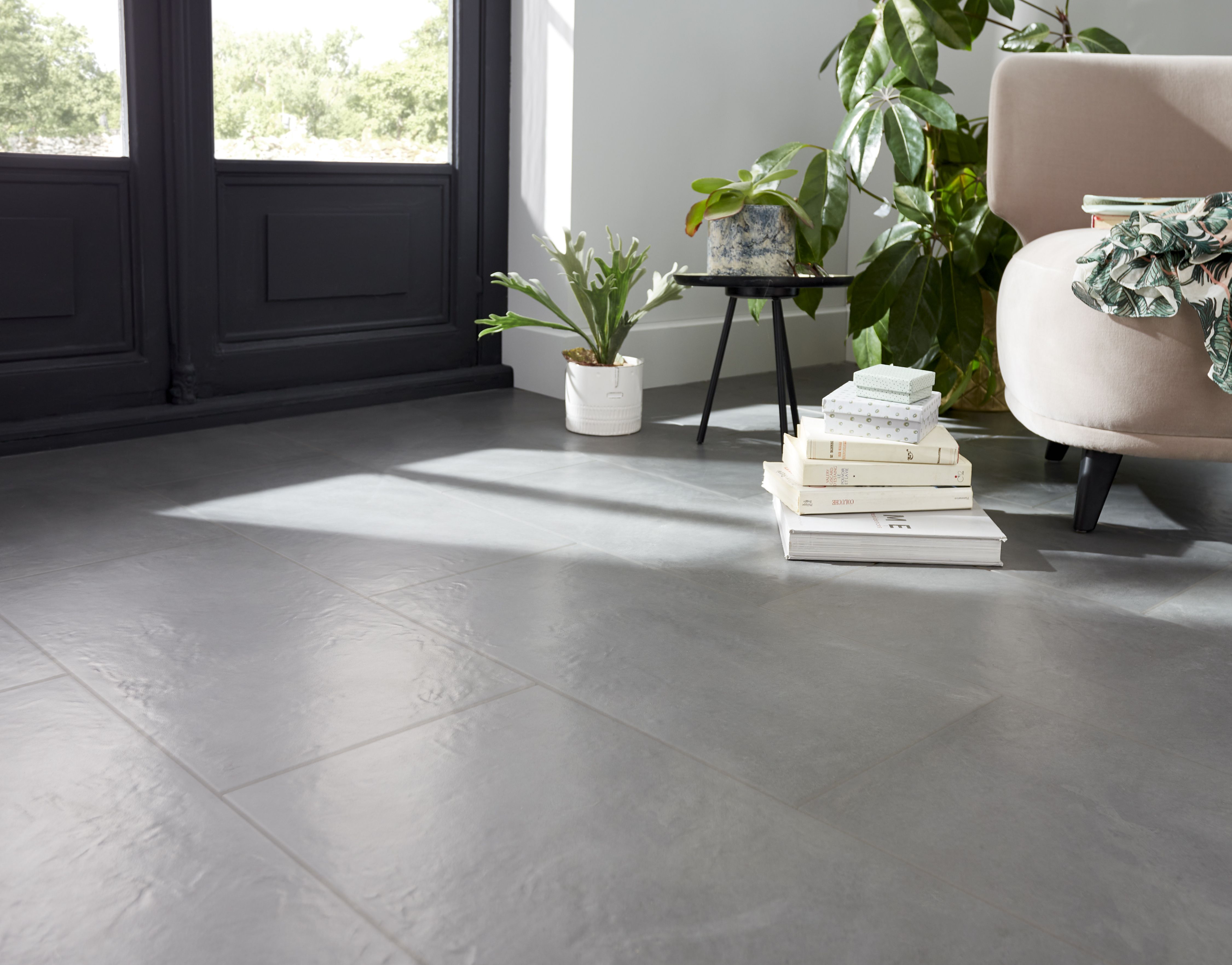 Colours Tile
