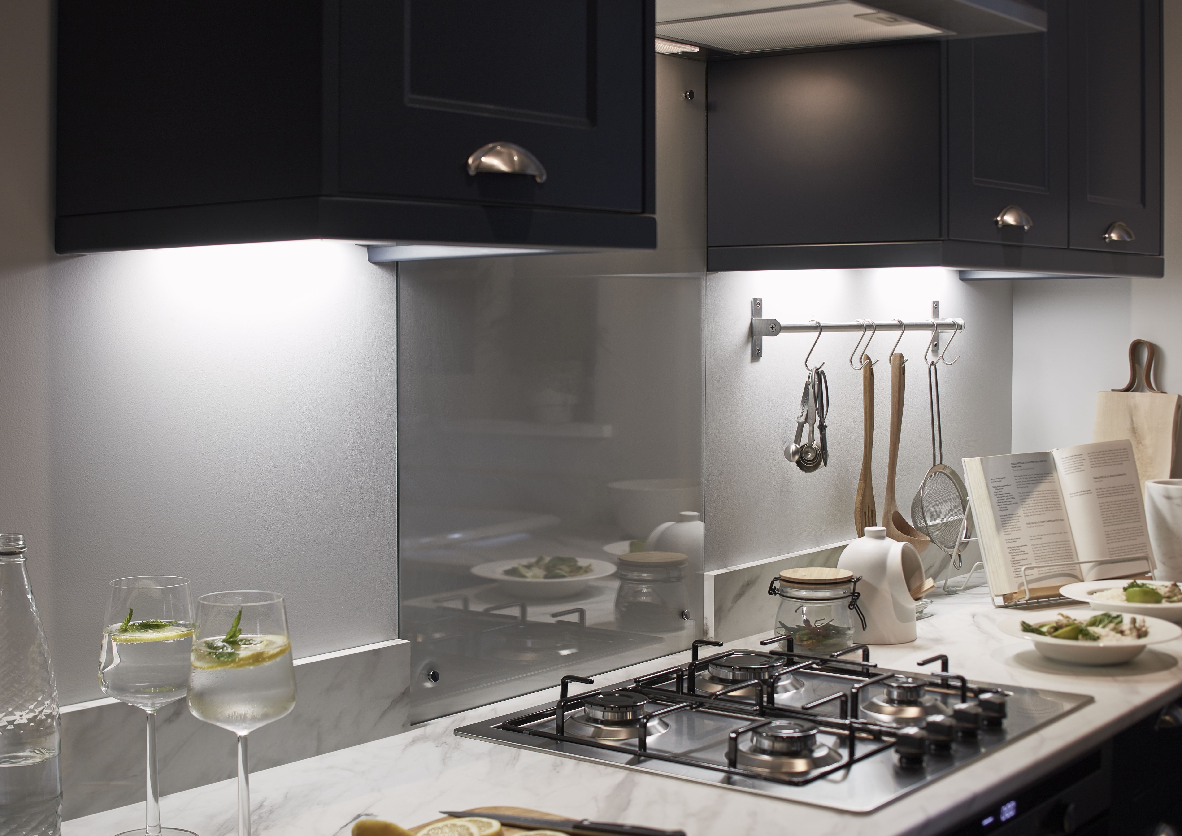 Colours Upha Silver effect Mains-powered LED Neutral white Under cabinet light IP20 (L)285mm (W)42mm