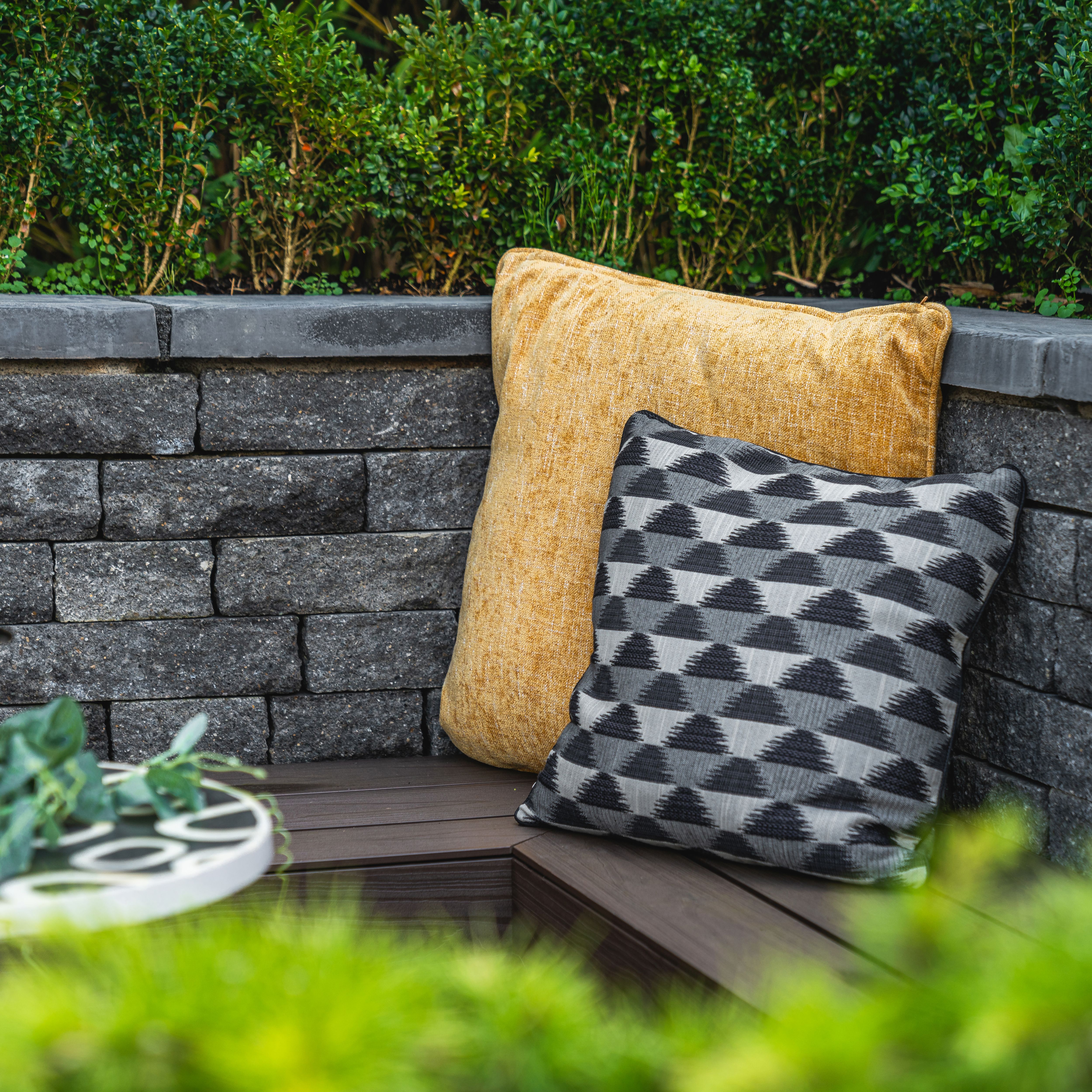 Connemara Raven white Single size Walling stone (L)308mm (H)150mm (T)150mm
