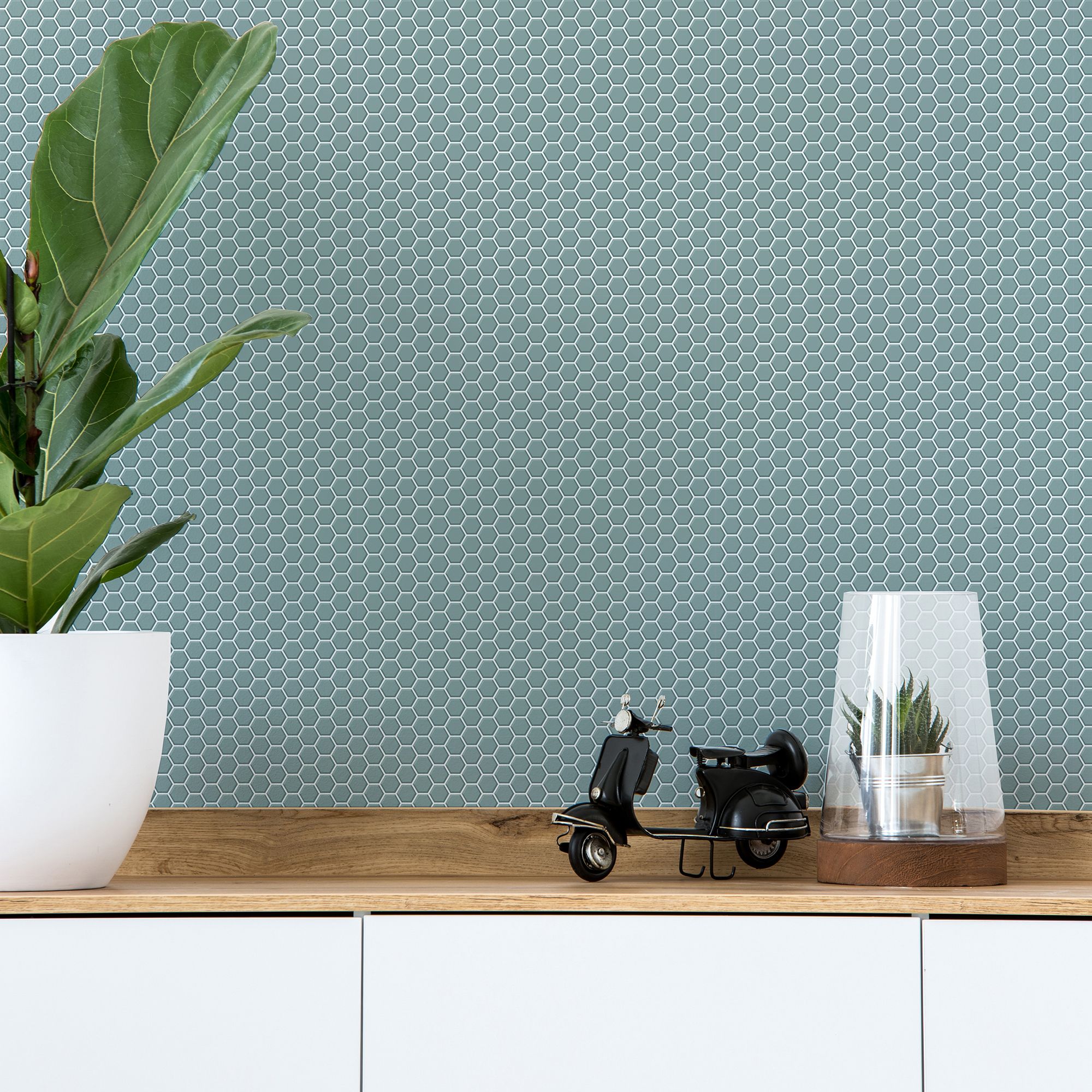 Contour Duck egg Tile effect Hexagon lattice Textured Wallpaper Sample