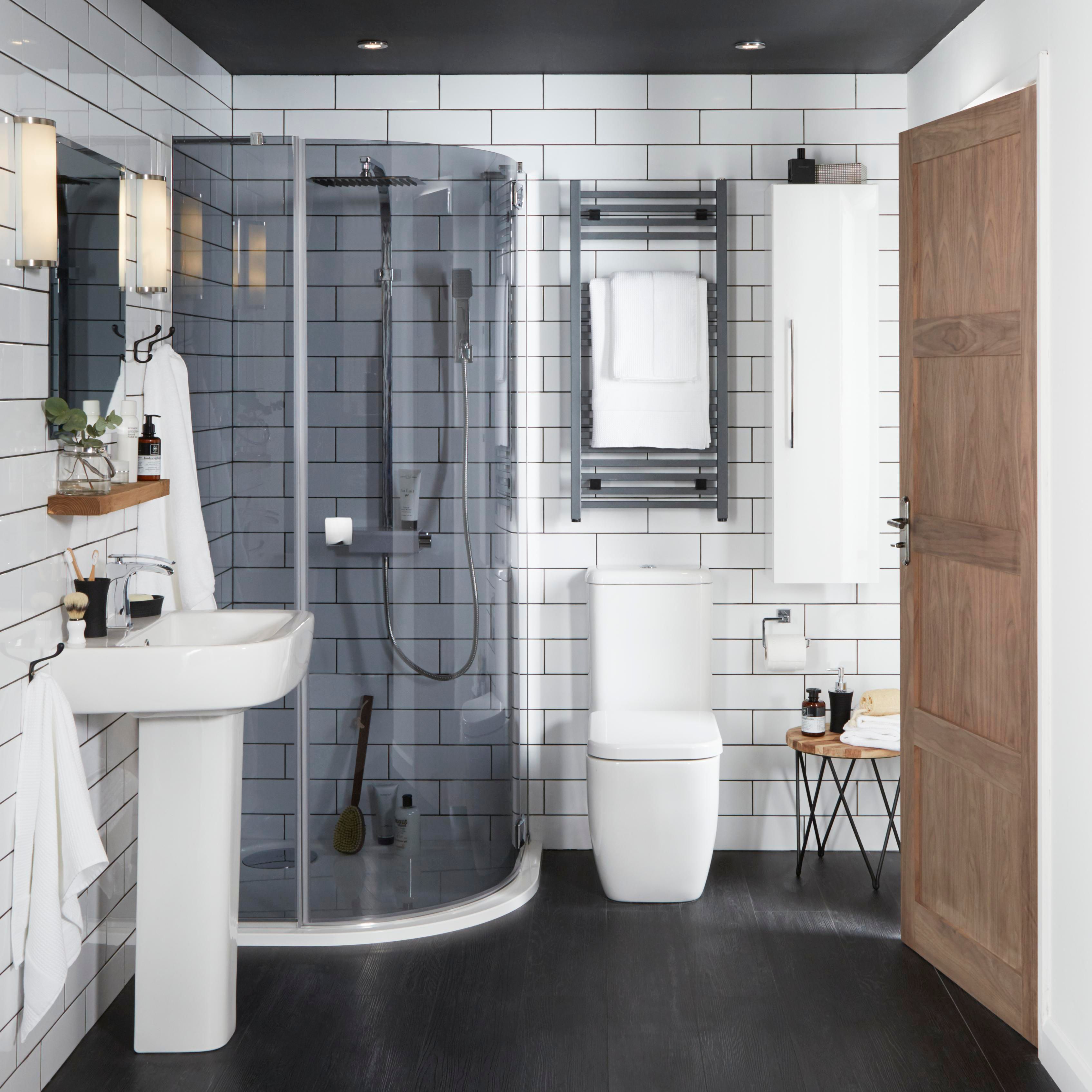 Cooke & Lewis Affini White Close-coupled Toilet Soft close seat