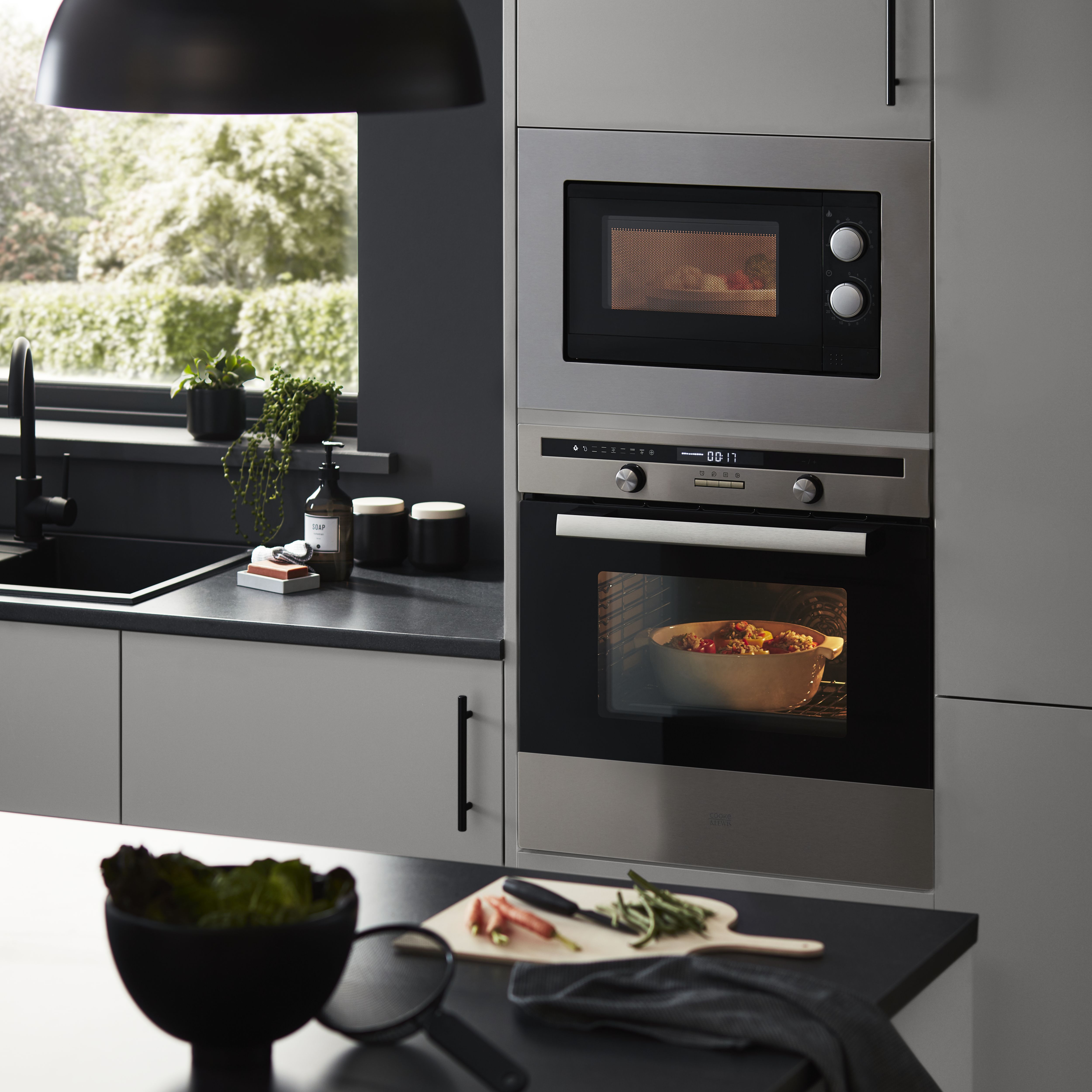 Cooke and lewis integrated microwave top