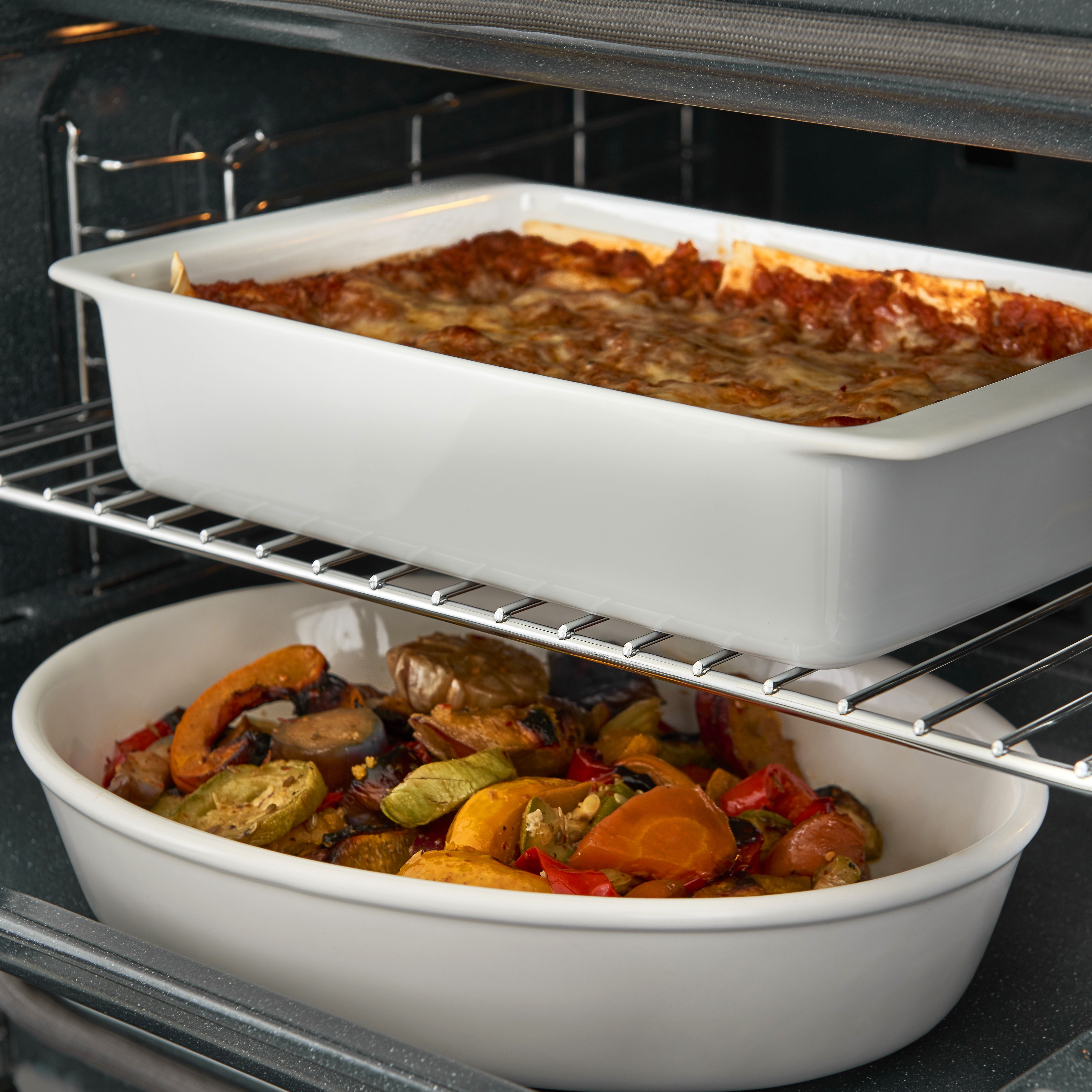 Cooke & Lewis CLPYBLa Built-in Single Multi-function Electric Oven - Black
