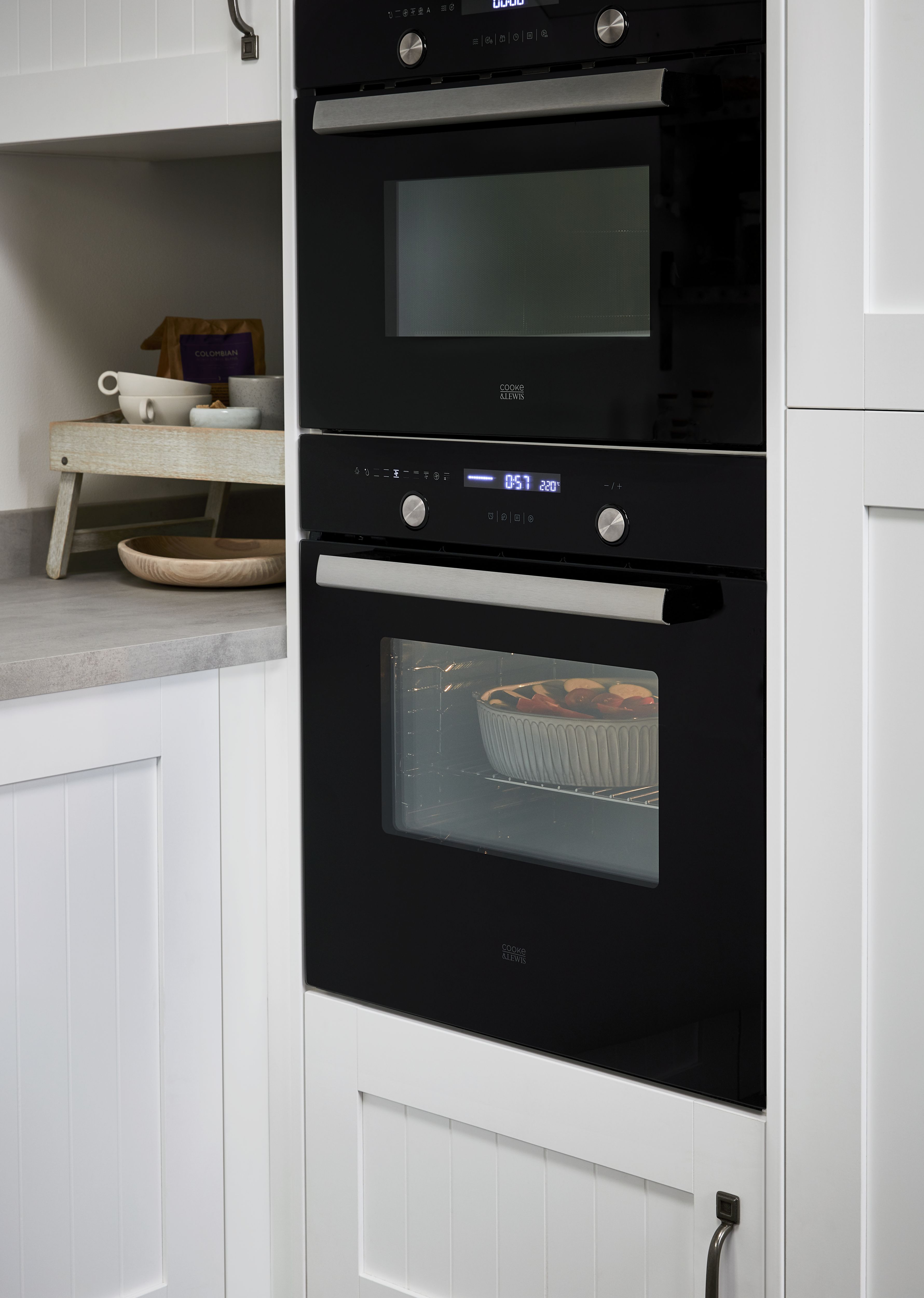 Cooke & LewisSingle Multifunction OvenBuiltinBlack CLPYBLA3200