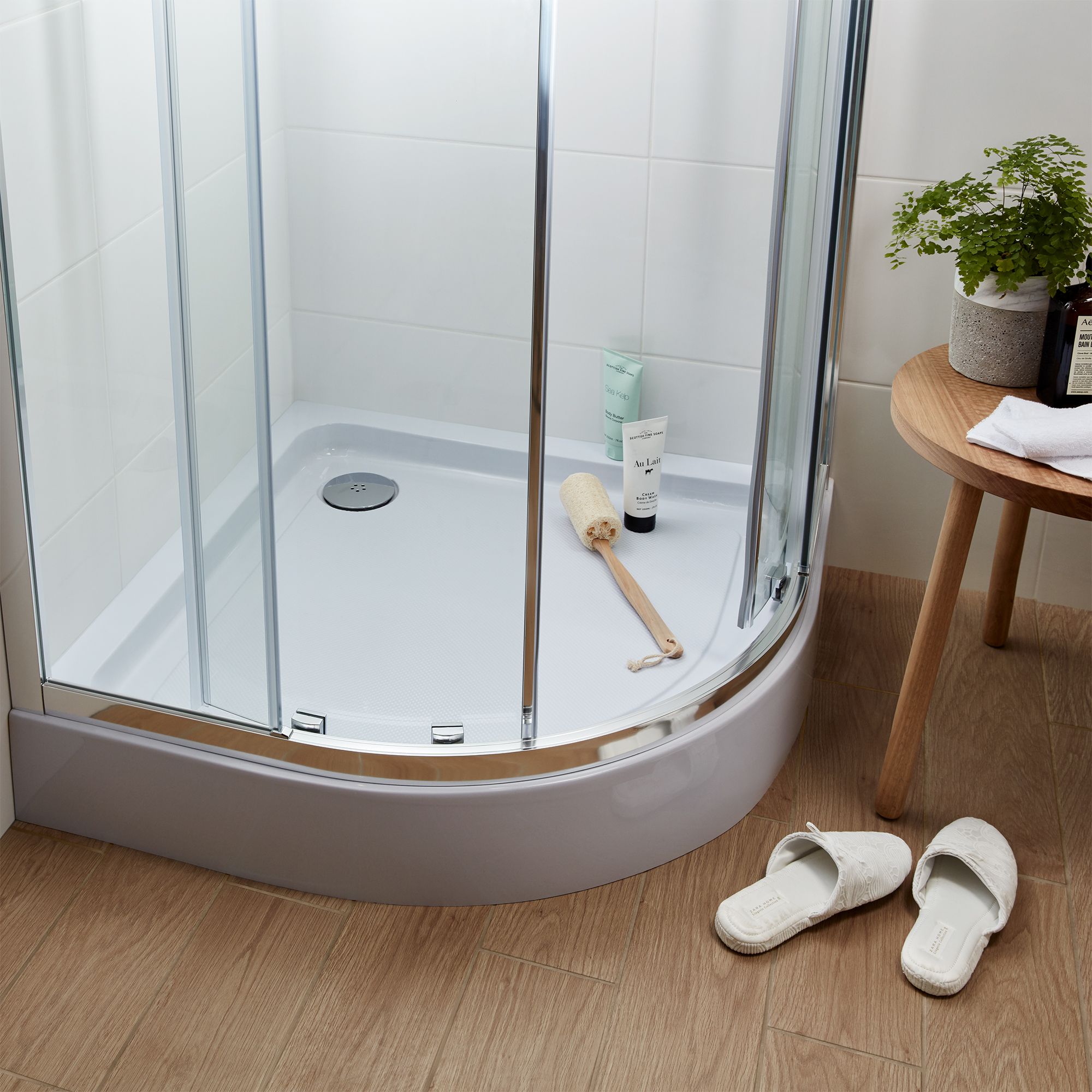 Cooke & Lewis Lagan Gloss White Quadrant Shower tray (L)900mm (W)900mm (H) 150mm