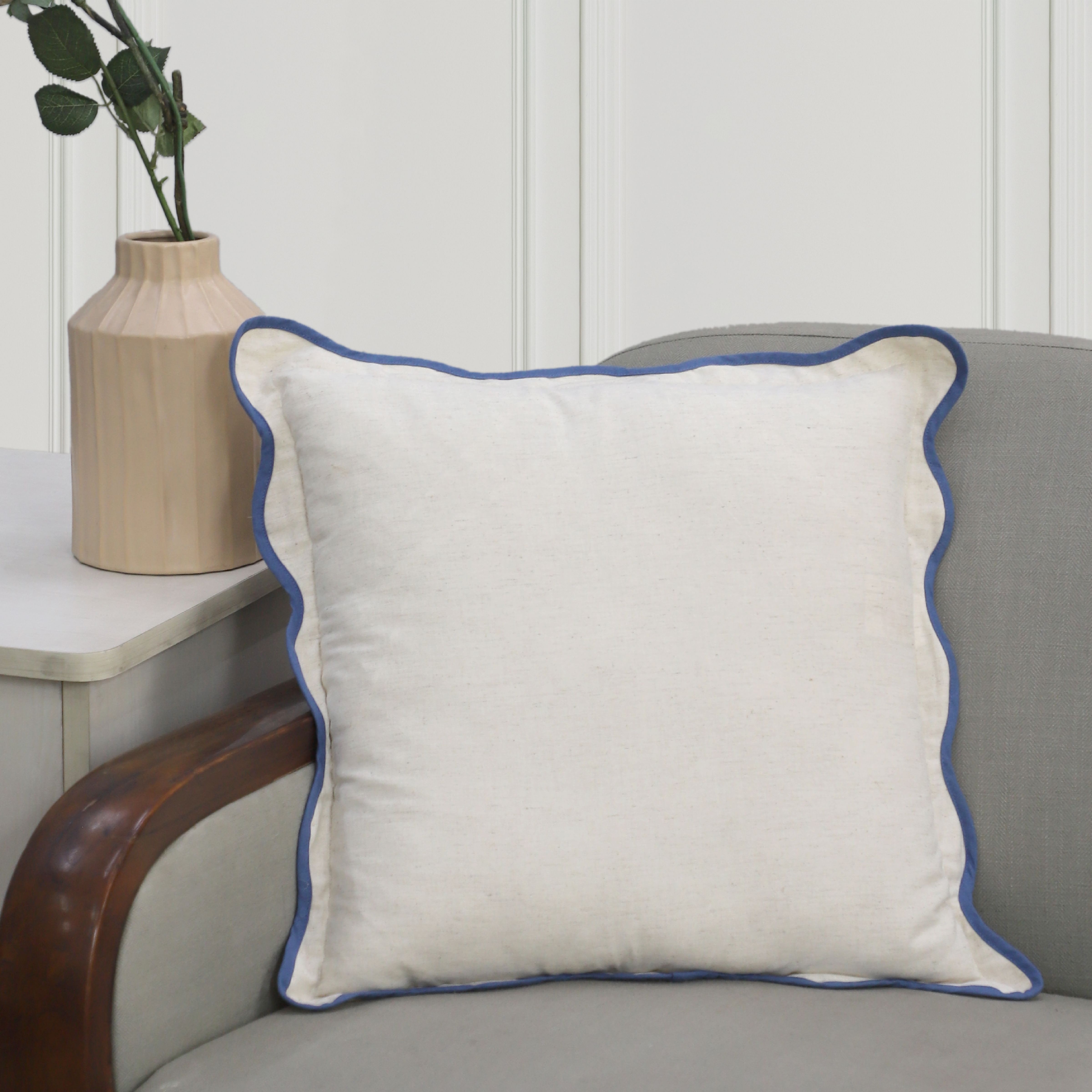 Cream & Blue Scalloped Edge Bouclette effect Indoor Cushion (L)45cm (W)45cm