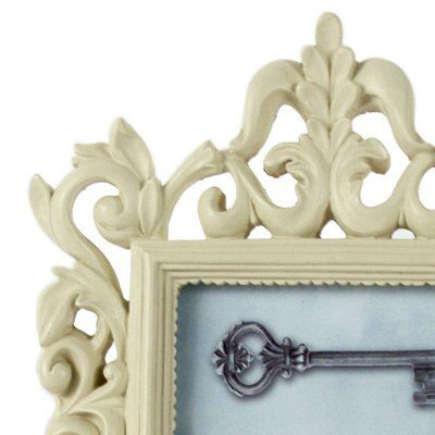 Cream Single Picture frame (H)16.5cm x (W)25.5cm